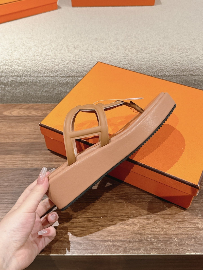 Hermes Slippers